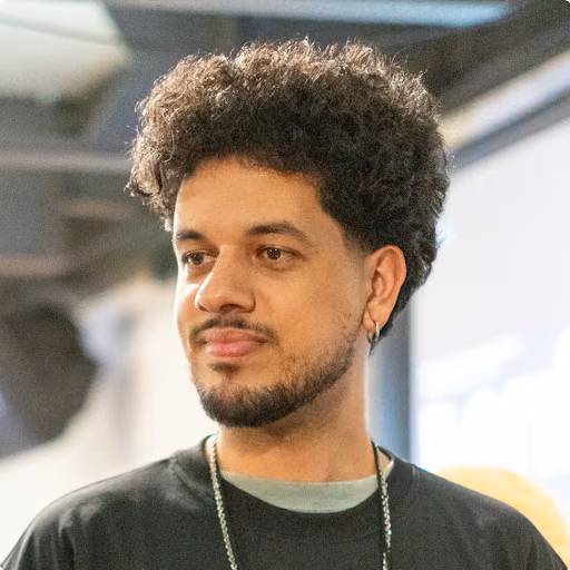 Retrato de Vitor Coelho