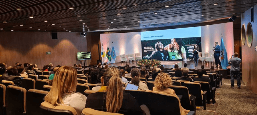 Geraldo Barros, Diretor Executivo, participando do OSPOs for Good em 2024, na sede da ONU em Nova York.